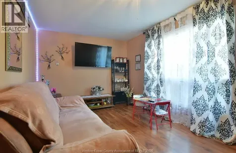 5468 Lassaline Avenue Windsor ON N8T 1A9