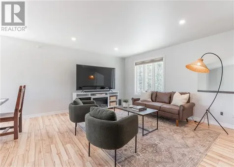 48 Seguin Street Chelmsford ON P0M 1L0