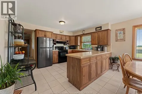 9601 County Road 18 Amherstburg ON N9V 2Y8
