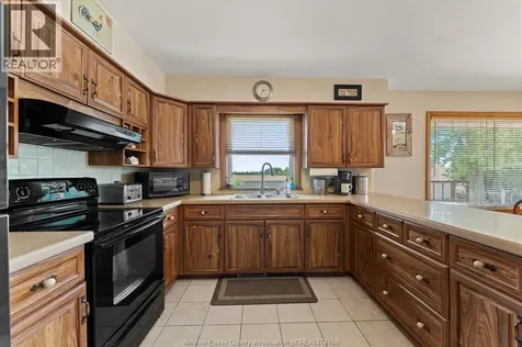 9601 County Road 18 Amherstburg ON N9V 2Y8