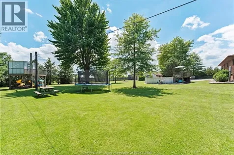 9601 County Road 18 Amherstburg ON N9V 2Y8