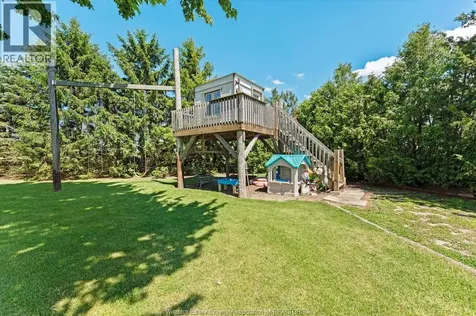 9601 County Road 18 Amherstburg ON N9V 2Y8