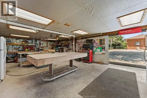 9601 County Road 18 Amherstburg ON N9V 2Y8