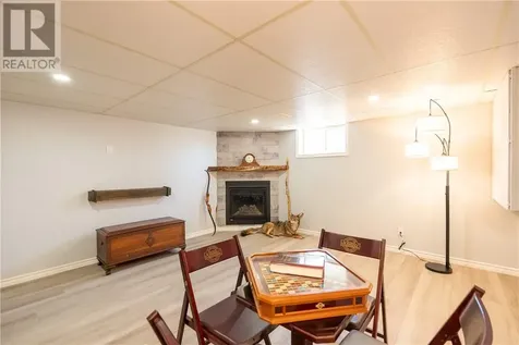 52 Cecil Street Garson ON P3L 1M6