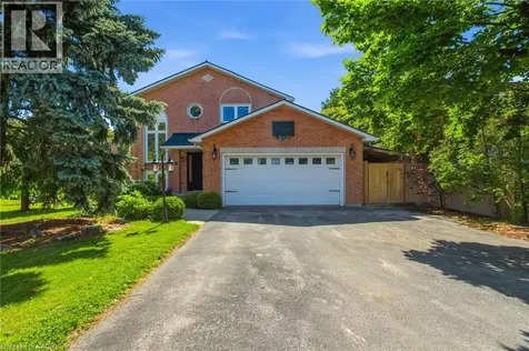 66 Casablanca Boulevard Grimsby ON L3M 4S7
