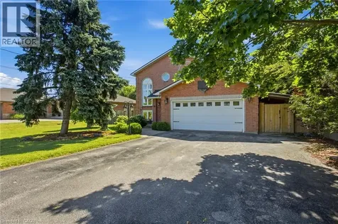 66 Casablanca Boulevard Grimsby ON L3M 4S7