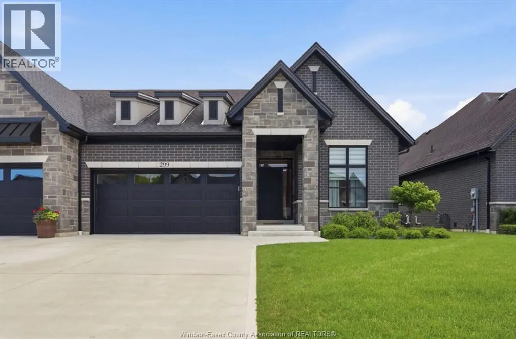 299 Xavier Circle Lakeshore ON N8N 0J3