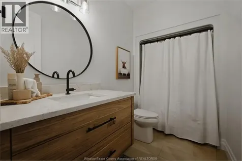 299 Xavier Circle Lakeshore ON N8N 0J3