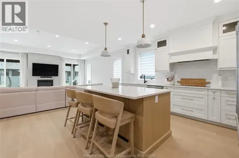 299 Xavier Circle Lakeshore ON N8N 0J3