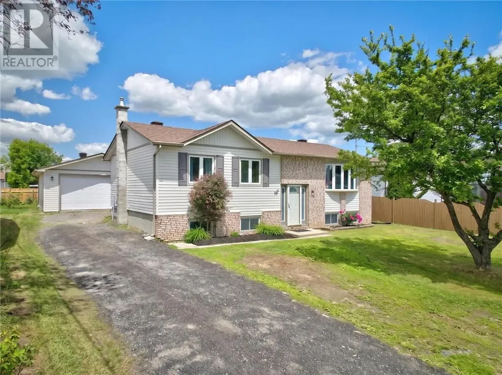 8 Sycamore Street Chelmsford ON P0M 1L0