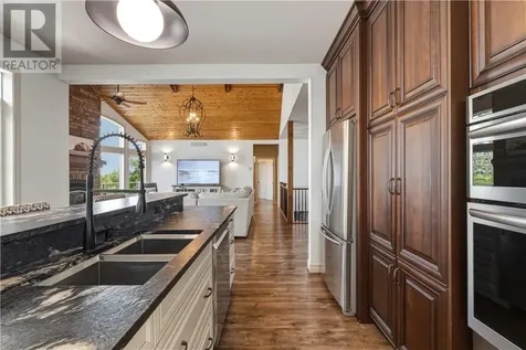 254 Oakridge Trail Skead ON P0M 2Y0