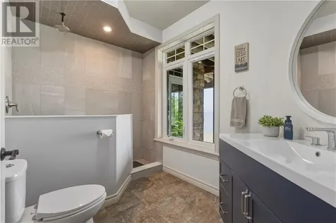 254 Oakridge Trail Skead ON P0M 2Y0