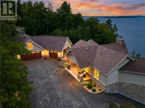 254 Oakridge Trail Skead ON P0M 2Y0