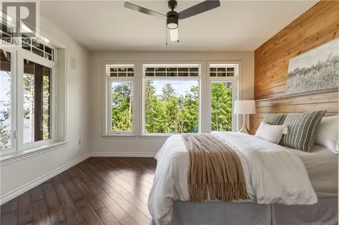 254 Oakridge Trail Skead ON P0M 2Y0