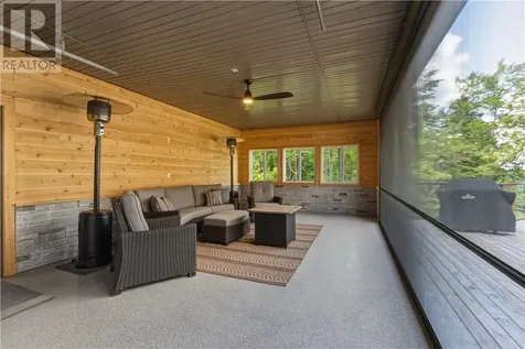 254 Oakridge Trail Skead ON P0M 2Y0
