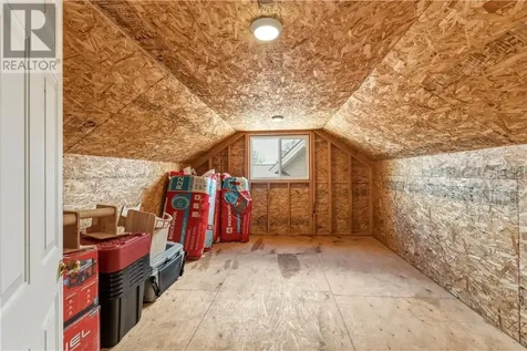 254 Oakridge Trail Skead ON P0M 2Y0