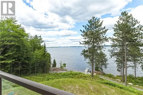 254 Oakridge Trail Skead ON P0M 2Y0