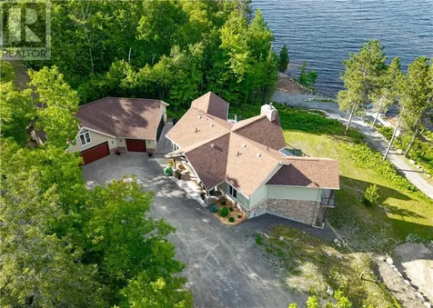 254 Oakridge Trail Skead ON P0M 2Y0