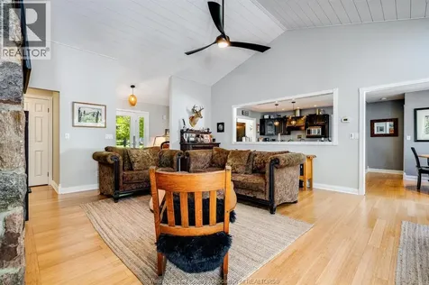 1126 Campbell Lane Kingsville ON N9Y 2G4