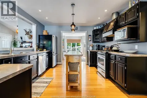 1126 Campbell Lane Kingsville ON N9Y 2G4