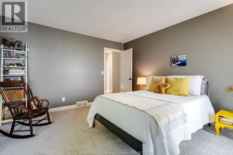 1126 Campbell Lane Kingsville ON N9Y 2G4