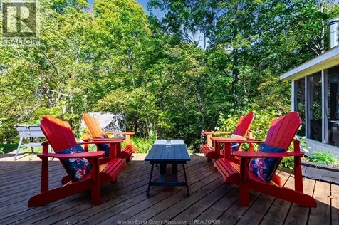 1126 Campbell Lane Kingsville ON N9Y 2G4