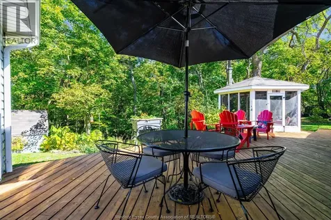 1126 Campbell Lane Kingsville ON N9Y 2G4
