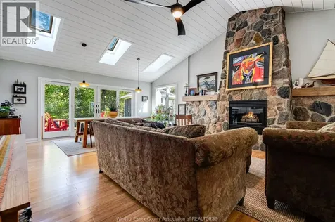 1126 Campbell Lane Kingsville ON N9Y 2G4