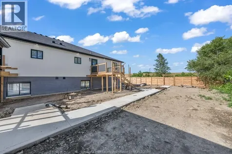 1035 Croydon Lasalle ON N9E 1E5
