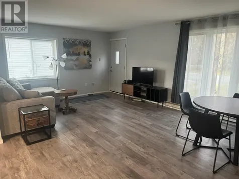 1018 Cornwall Avenue North Fort Frances ON P9A 3H1
