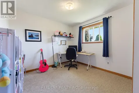 47 Trillium Way Brantford ON N3R 7T8