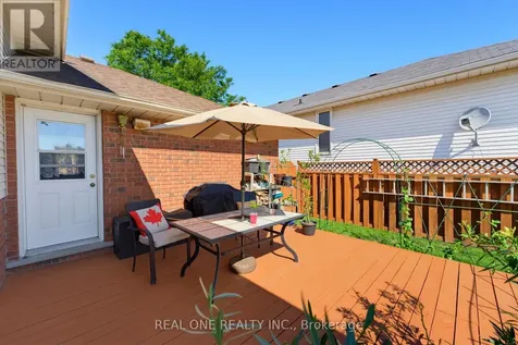 47 Trillium Way Brantford ON N3R 7T8