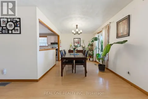 47 Trillium Way Brantford ON N3R 7T8
