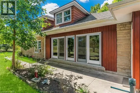21 First Avenue Welland ON L3C 1X7