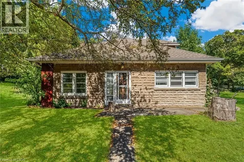 21 First Avenue Welland ON L3C 1X7