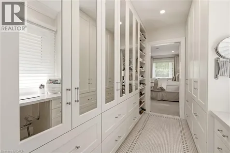 2113 Courtland Drive Burlington ON L7R 1R7