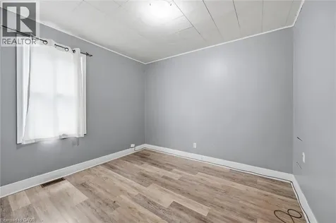 275 West 2nd Street Hamilton ON L9C 3G8