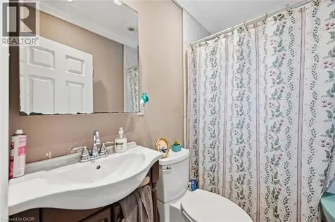 275 West 2nd Street Hamilton ON L9C 3G8