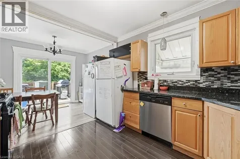 275 West 2nd Street Hamilton ON L9C 3G8