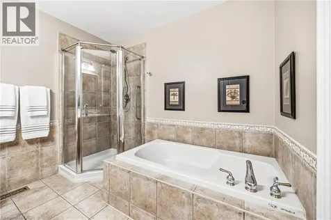 1375 Stephenson Drive Burlington ON L7S 2M4