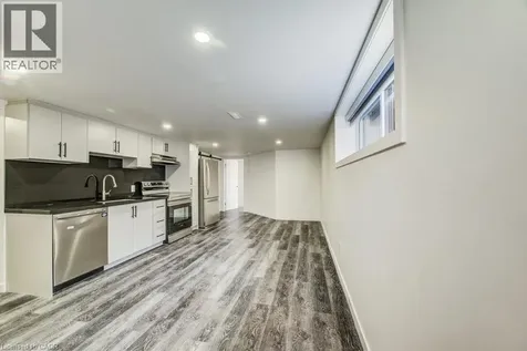 88 Woodhaven Road Kitchener ON N2C 1V1