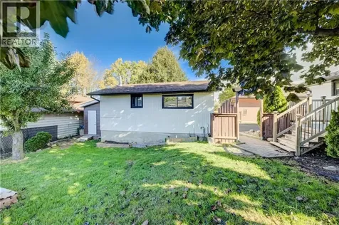 88 Woodhaven Road Kitchener ON N2C 1V1