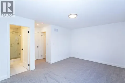 29 Dana Drive Hamilton ON L9A 3H7