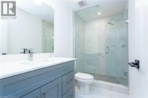 29 Dana Drive Hamilton ON L9A 3H7