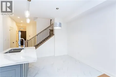 29 Dana Drive Hamilton ON L9A 3H7