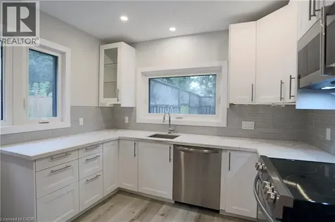5 Betzner Avenue North Kitchener ON N2H 3B6