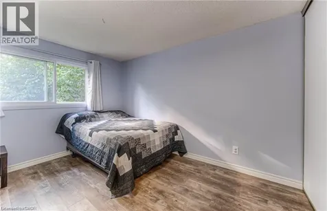 483 Kingscourt Drive Waterloo ON N2K 2X9