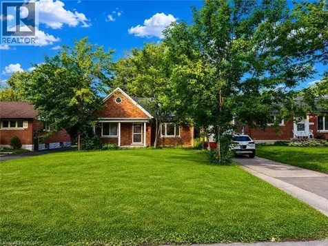 128 Oxford Street Kitchener ON N2H 4R9