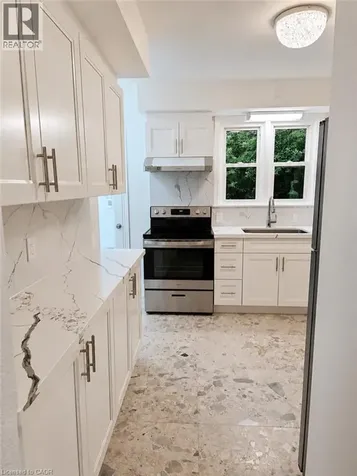 128 Oxford Street Kitchener ON N2H 4R9