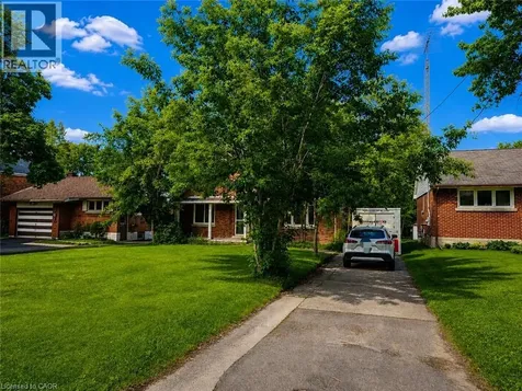 128 Oxford Street Kitchener ON N2H 4R9